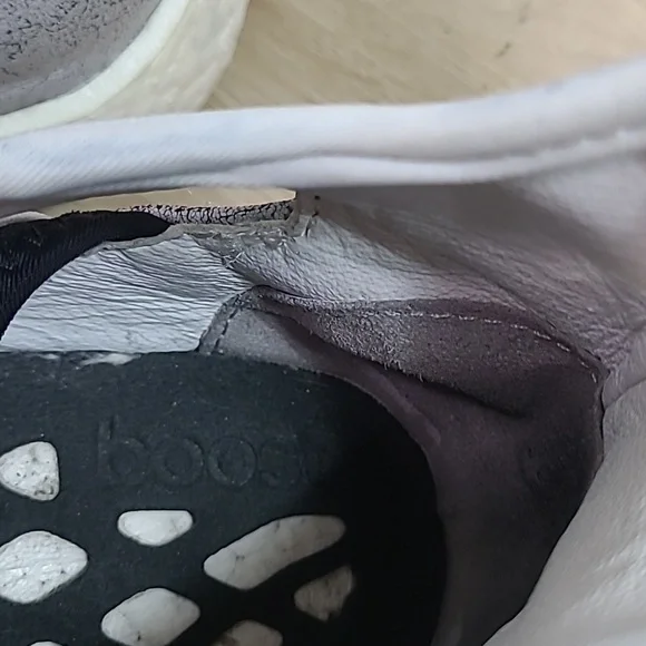 Y3 Boost Light Running Shoes Size 8.5 - Picture 9 of 12